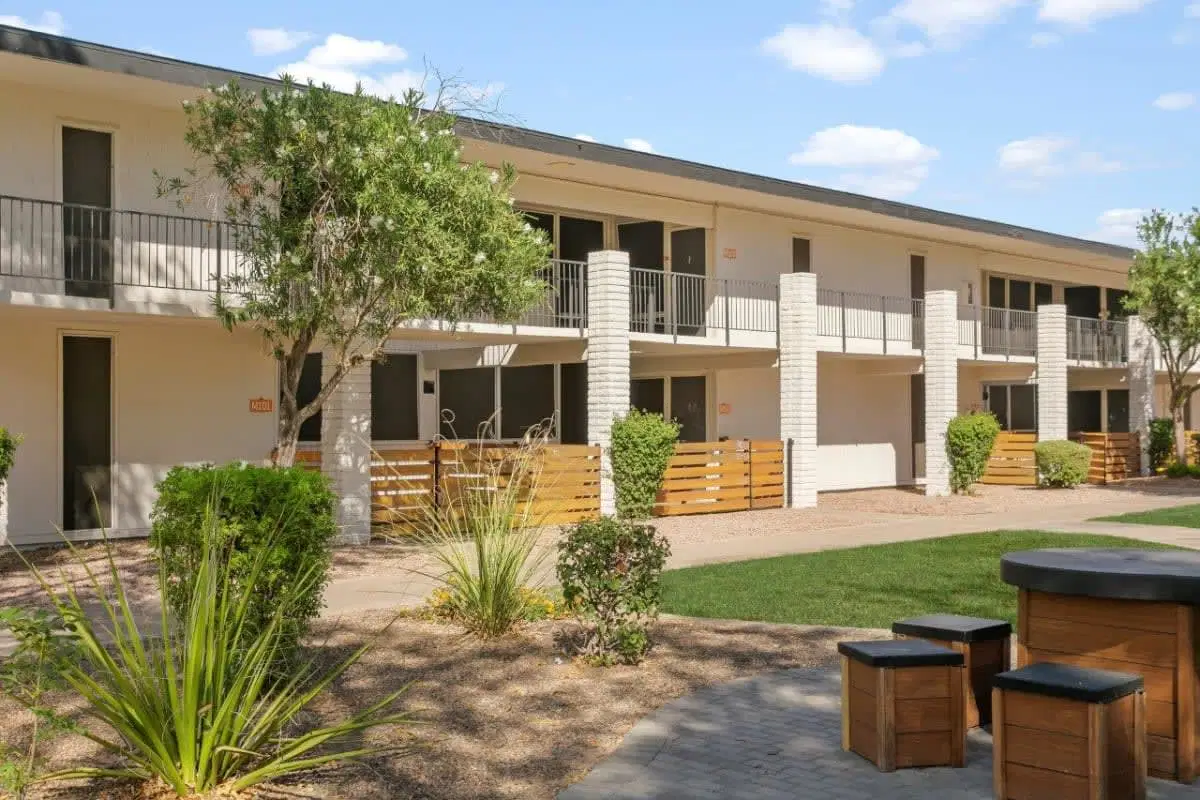 Sentry Tempe, Tempe – Exterior