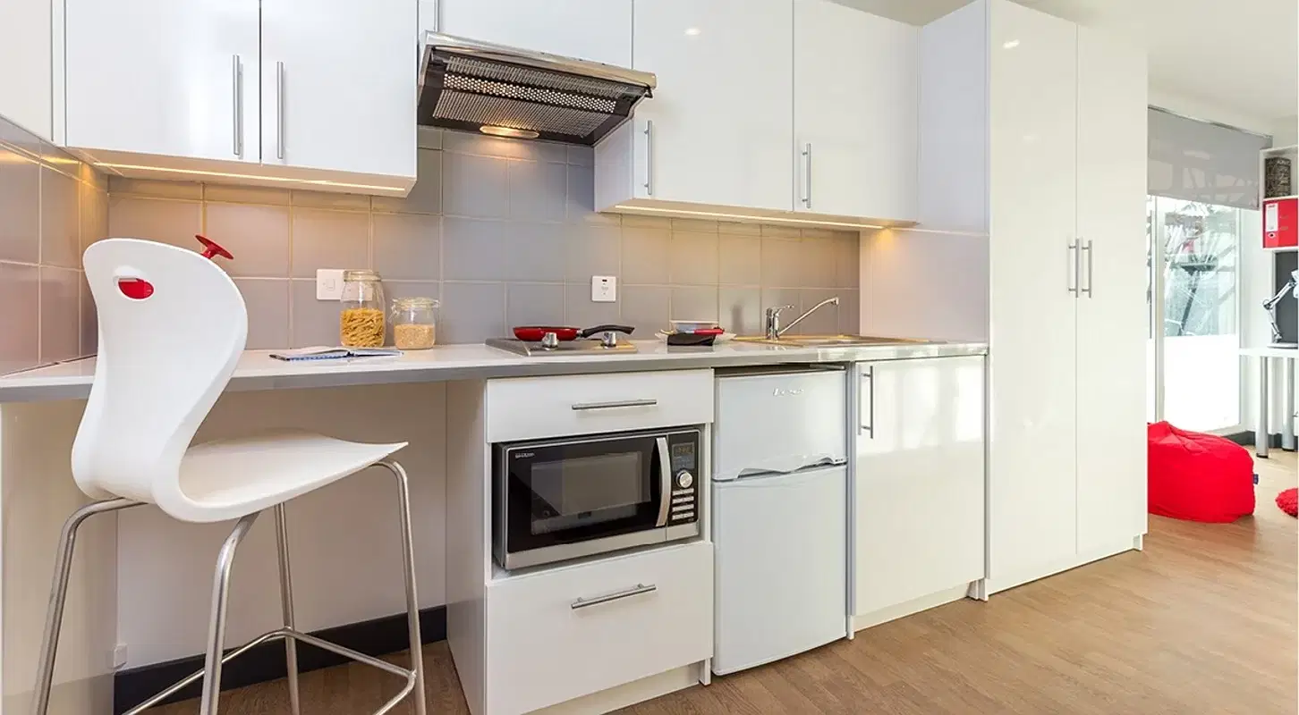 The Court Yard, Southampton – Kitchen