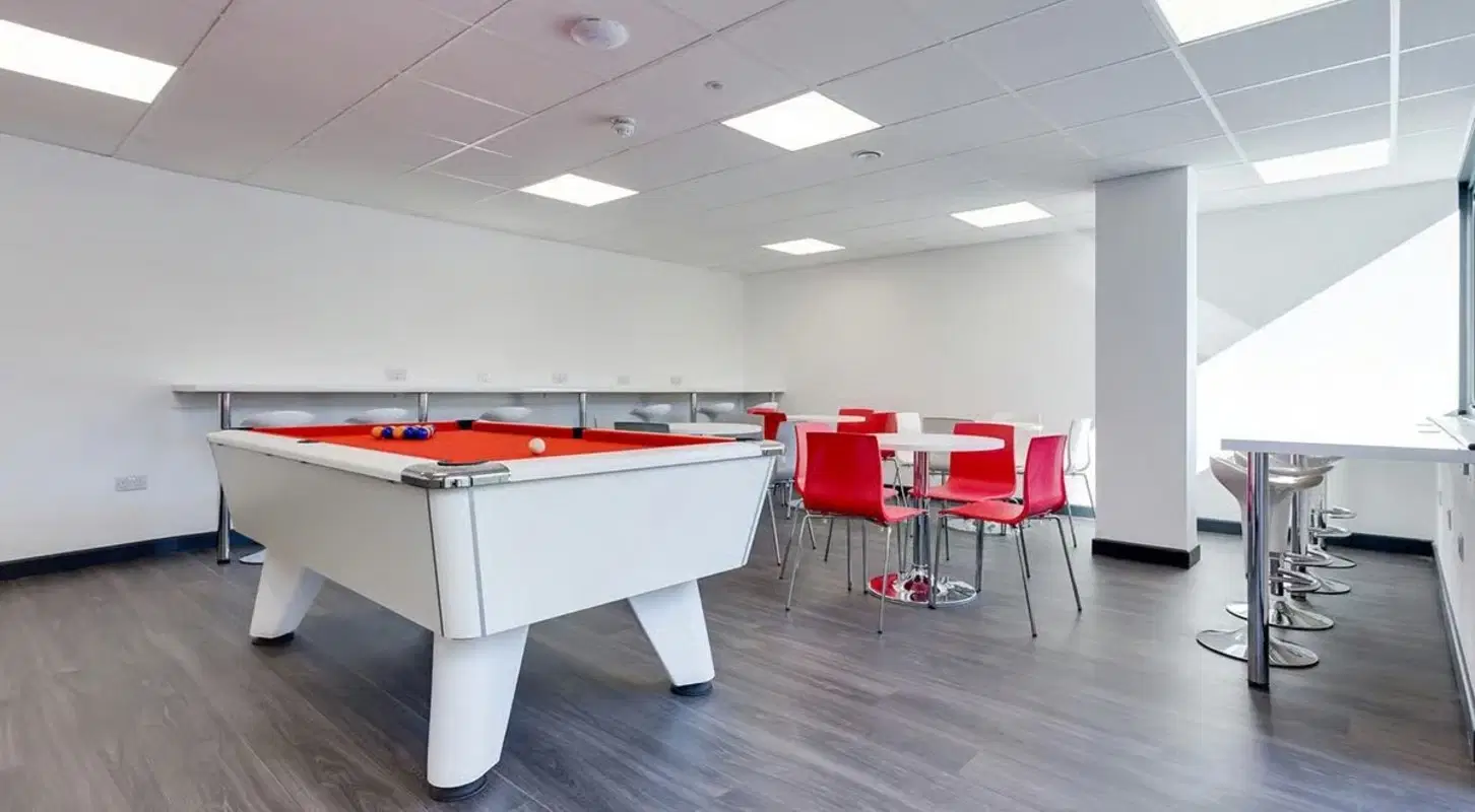Marland House, Southampton – Amenities