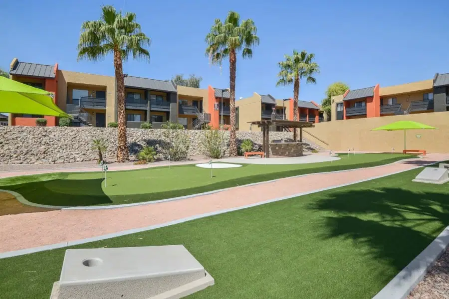 Onnix Apartments, Tempe – Exterior