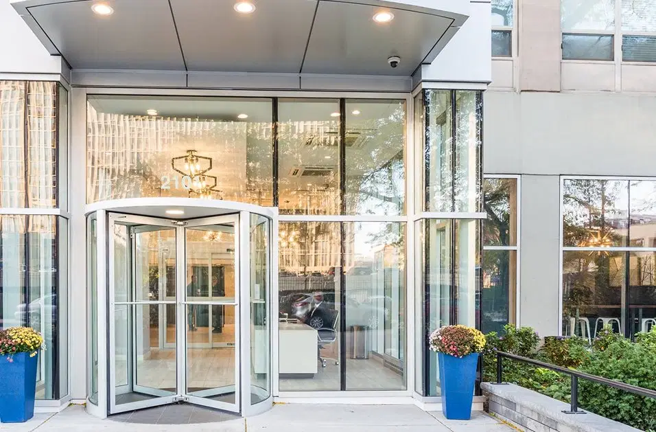 2101 Michigan, Chicago – Exterior