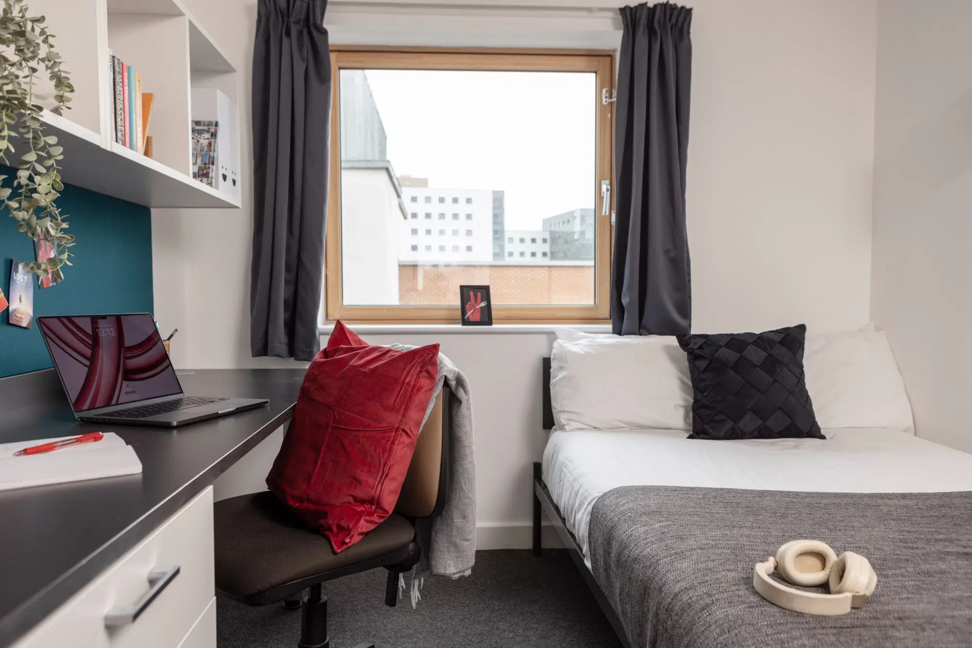 Fitzroy Court, Luton – Standard Ensuite