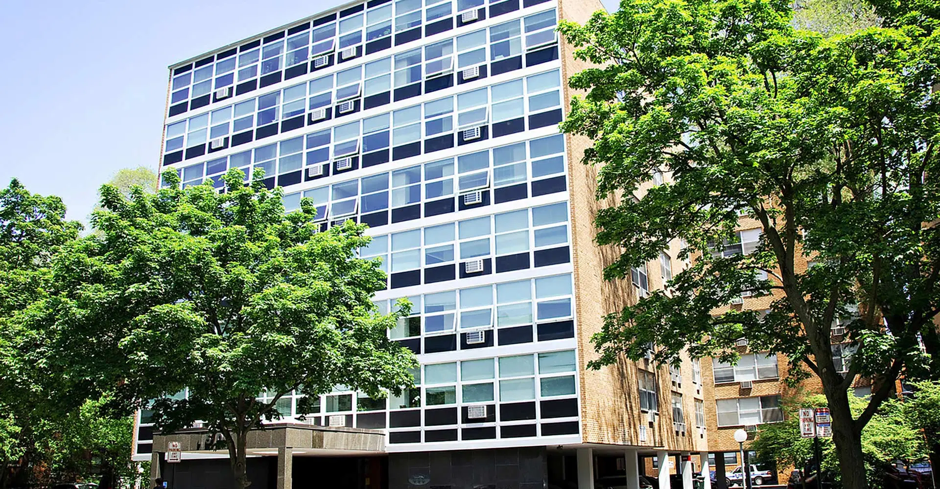 Maple Grove, Chicago – Exterior