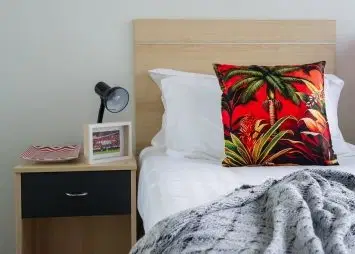 Student Living On Lonsdale, Melbourne – Studio Apartment