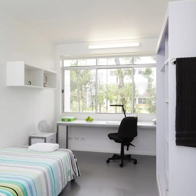 Griffith University Village, Gold Coast – 5 Bedroom Apartment - Premium