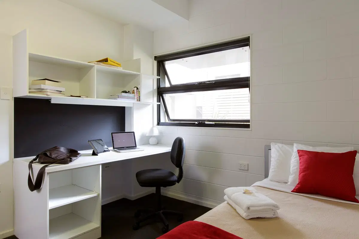 Western Sydney University Village Parramatta, Sydney – 5 Bedroom Apartment