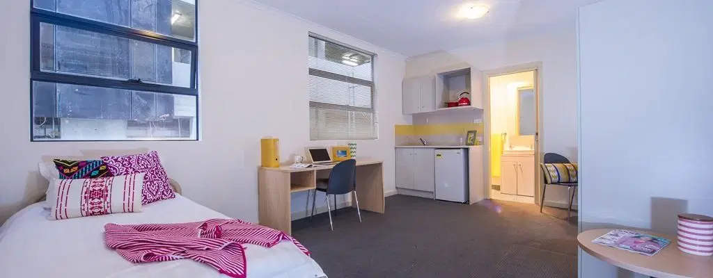 Student Living On A’Beckett, Melbourne – Studio Apartment