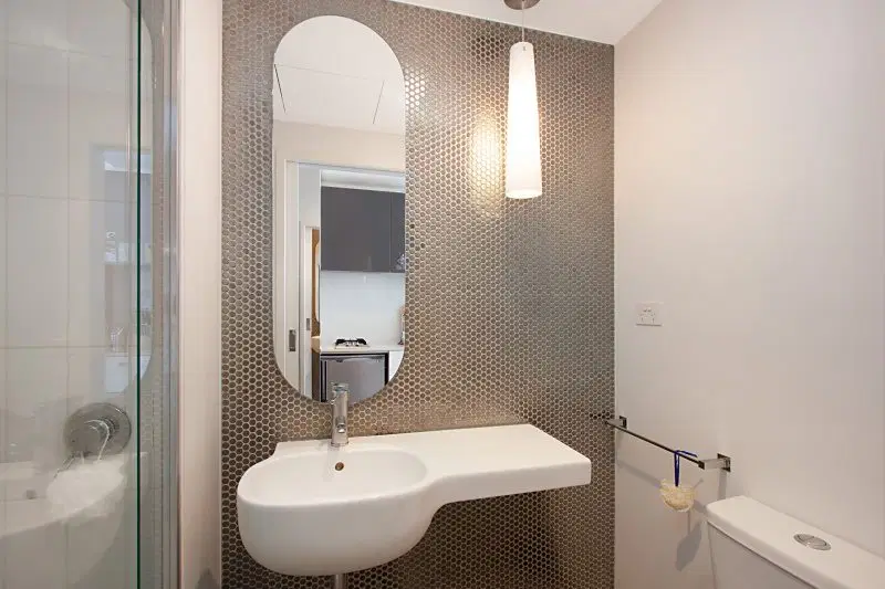 Student Living D2, Melbourne – Bathroom