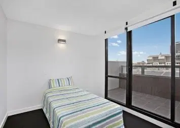 Student Living On Raleigh, Melbourne – 1 Bedroom