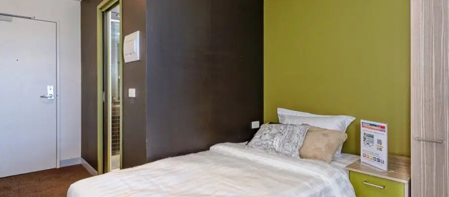 UniLodge Student Living - Vivida, Melbourne – Studio Regular with Aircon
