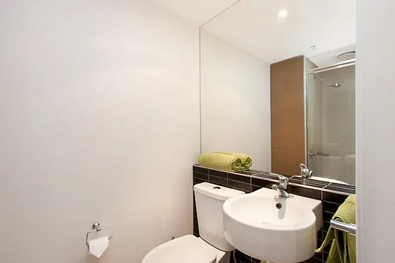 Student Living On Riversdale, Melbourne – Bathroom