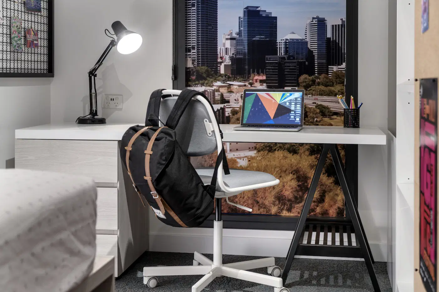 Campus Perth, Perth – Room