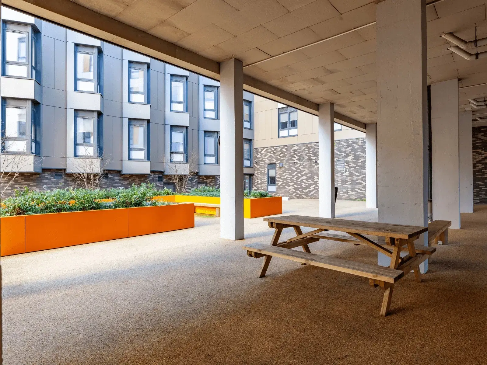 Oldway Centre, Swansea – Exterior