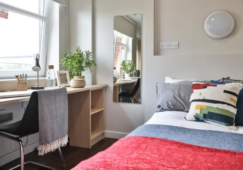 iQ Tufnell House, London – Gold Studio Plus