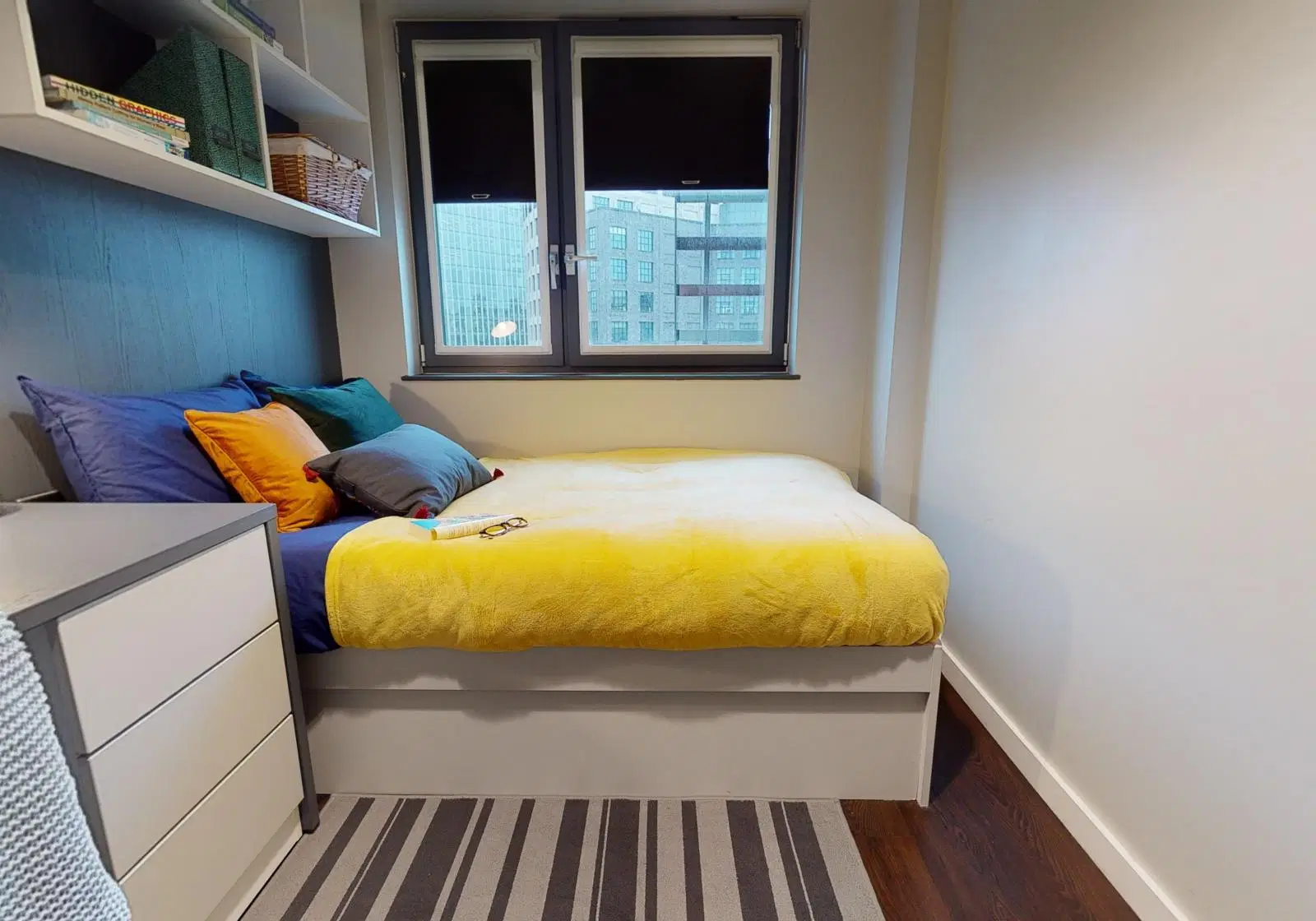 iQ Paris Gardens, London – Gold 1 Bed Apt