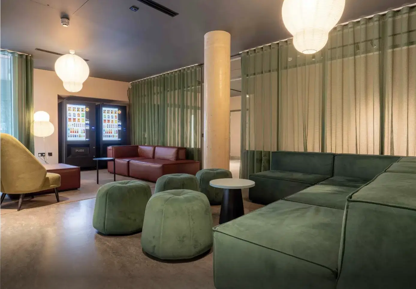 iQ City, London – Common Area
