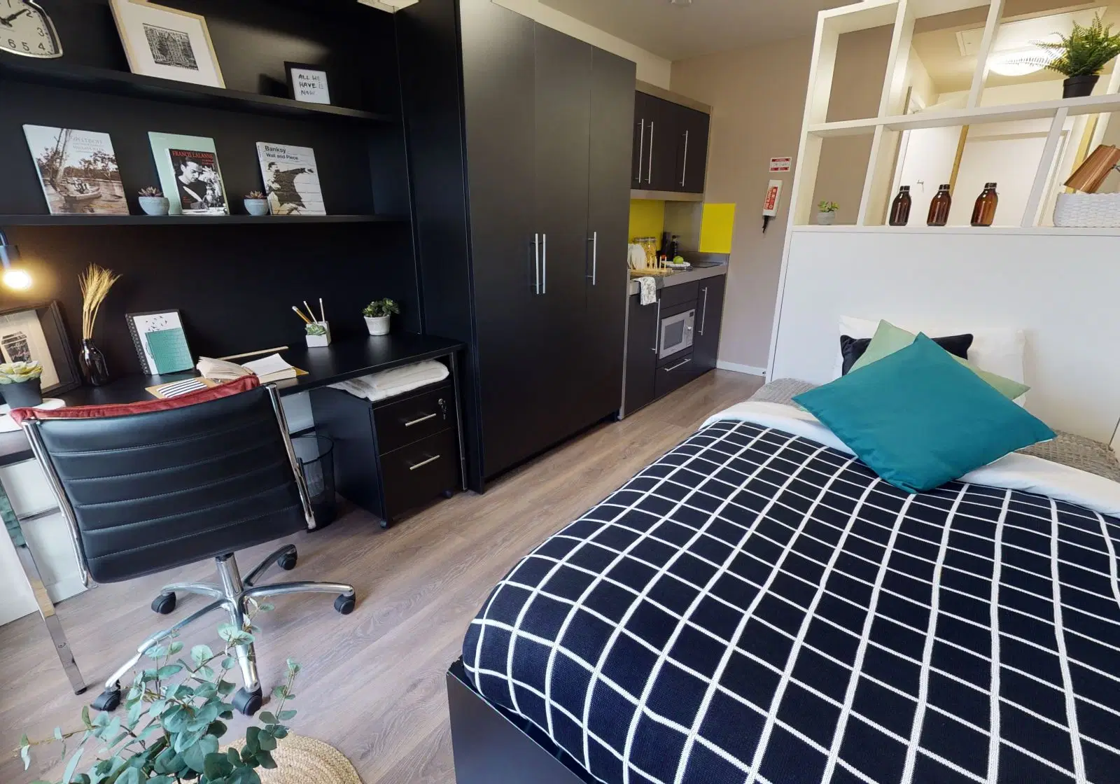 iQ City, London – Silver Studio