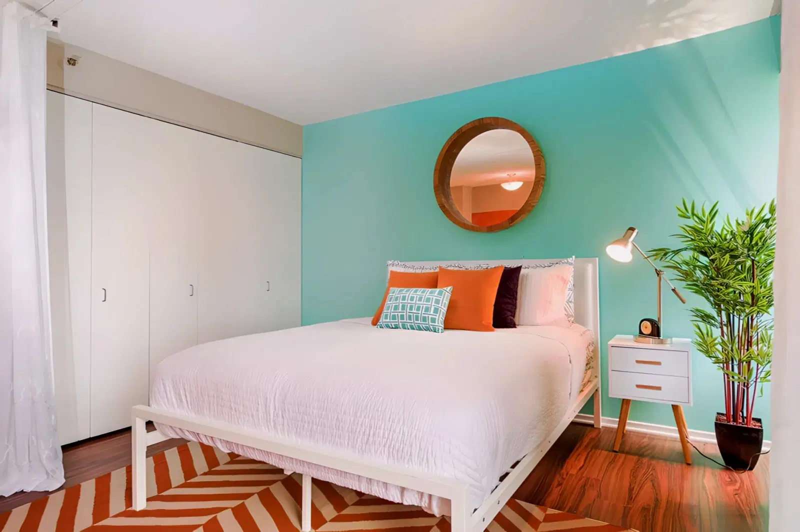 Axis Apartments & Lofts, Chicago – 1 Bed 1.5 Bath