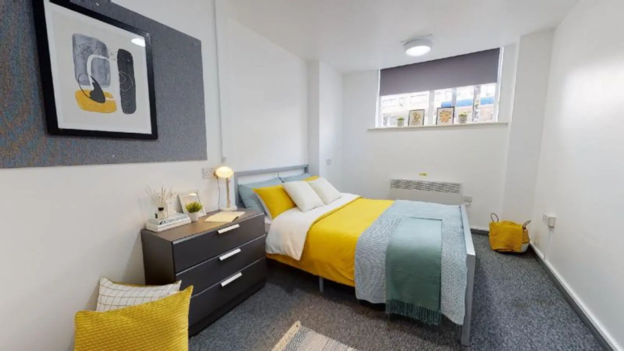 iQ Stephenson House, Newcastle – One Bed Apartment Plus