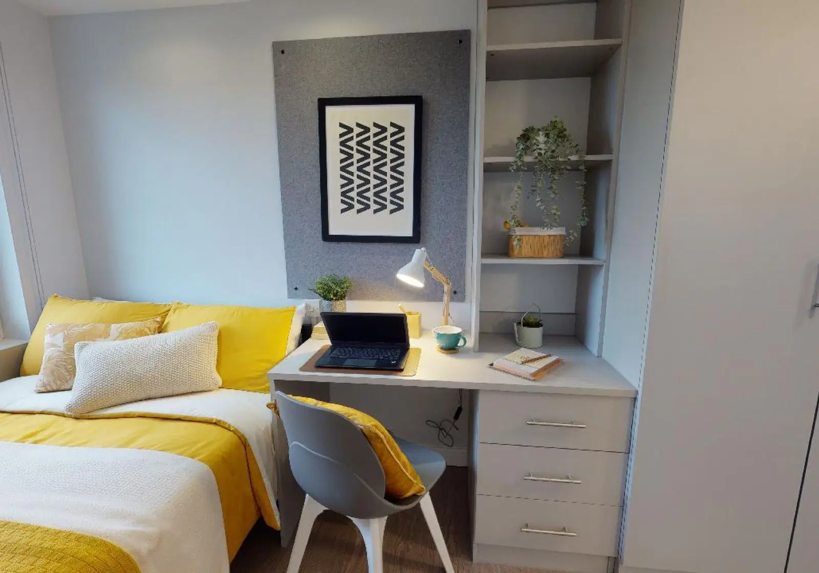iQ Broderick House, Birmingham – Bronze En Suite