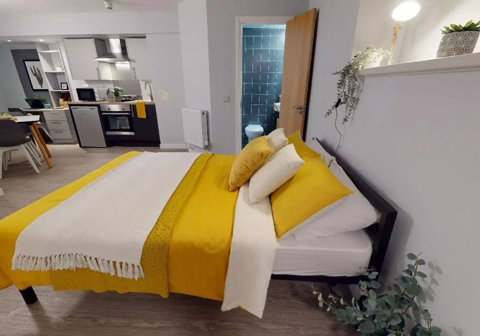 iQ Broderick House, Birmingham – Bronze Studio