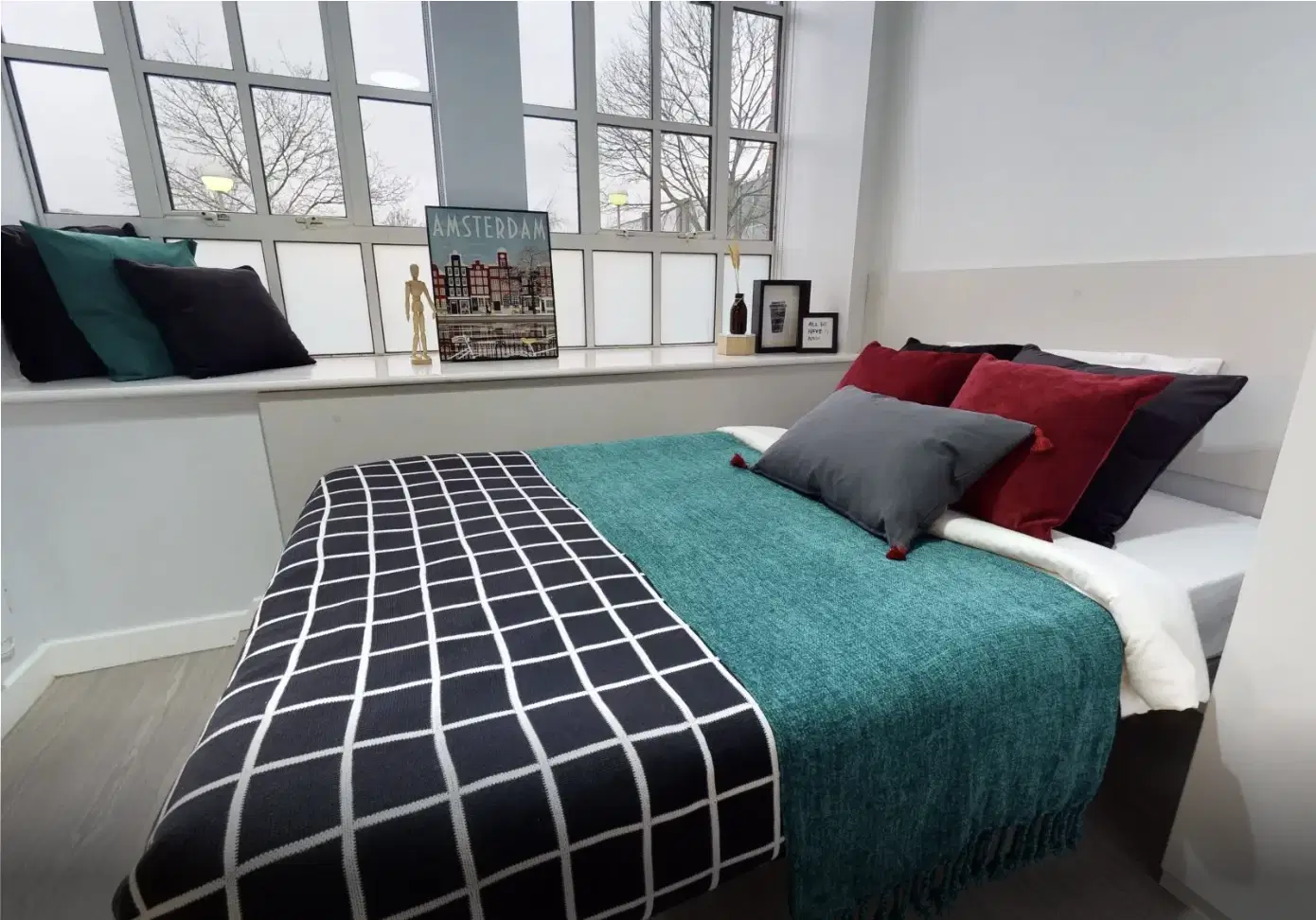 iQ Studios 51, Birmingham – 2 Bed Apartment