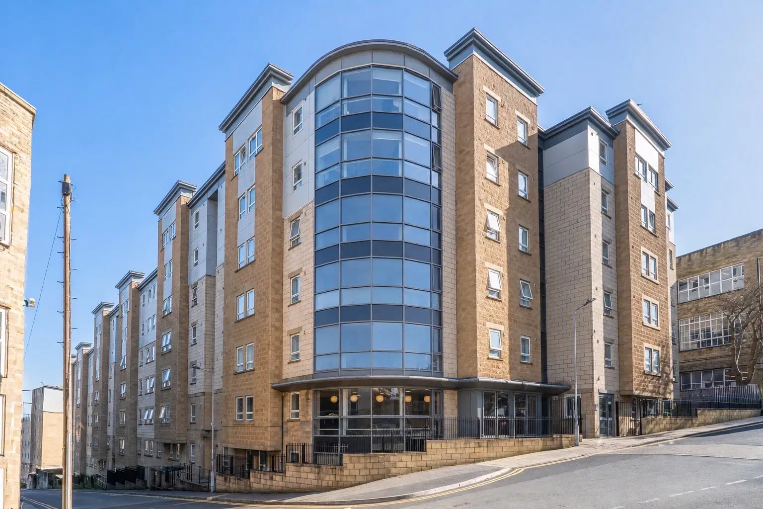 Arkwright House, Bradford – Exterior