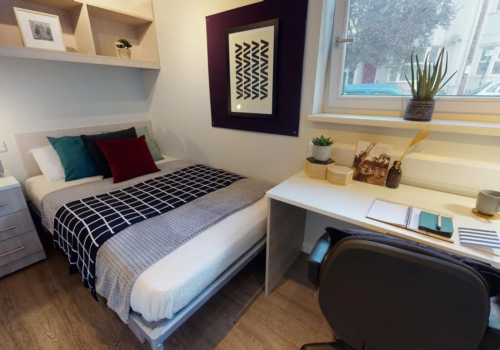 iQ Sawmills, Brighton – Silver En Suite