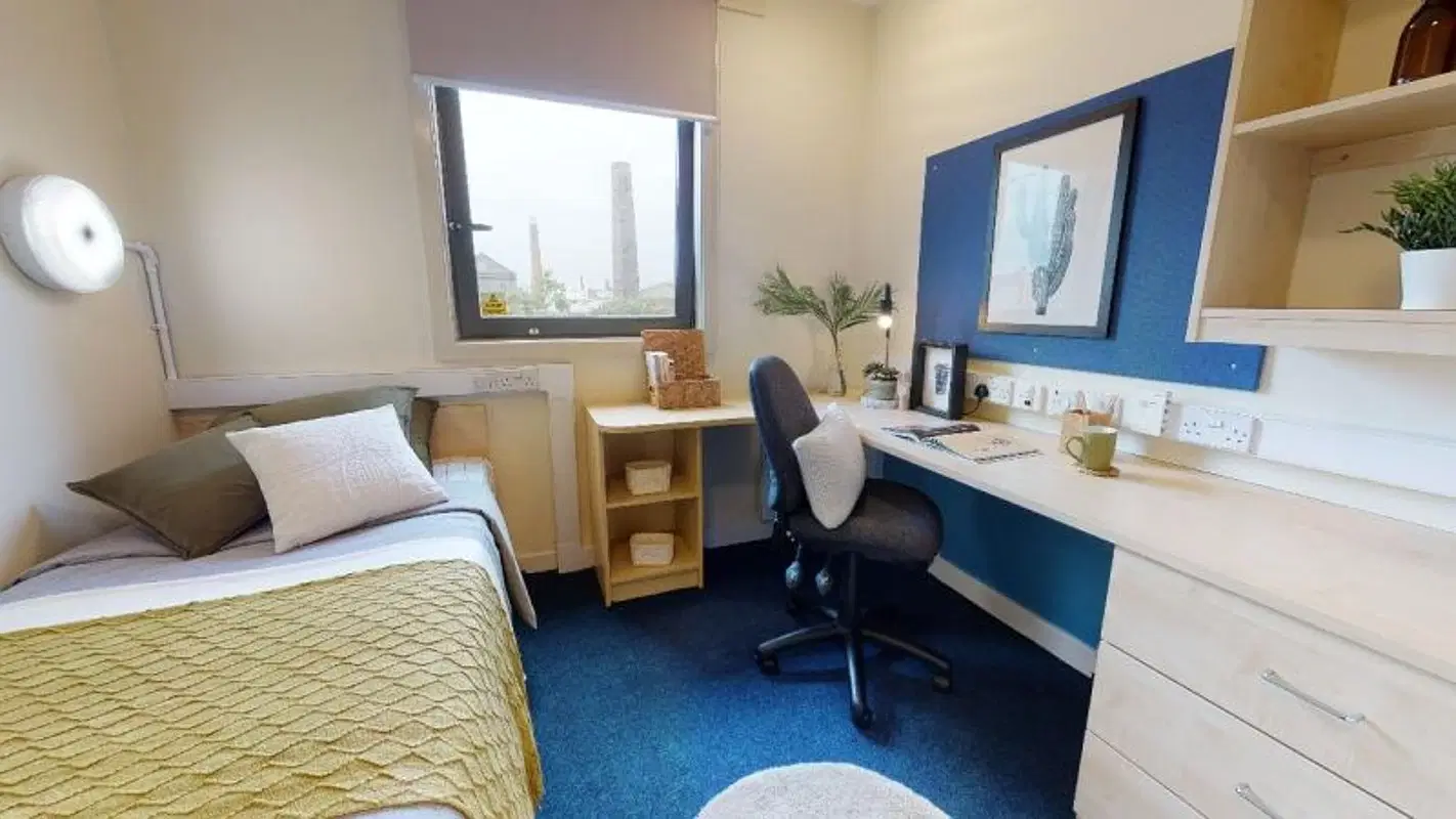 iQ Parker House, Dundee – Bronze En Suite