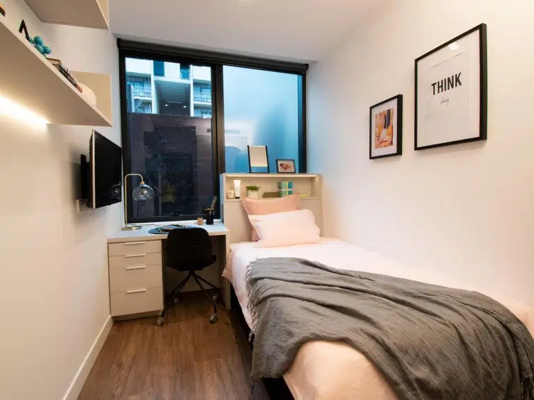 Yugo Berkeley Street, Melbourne – 6 Bed Townhouse