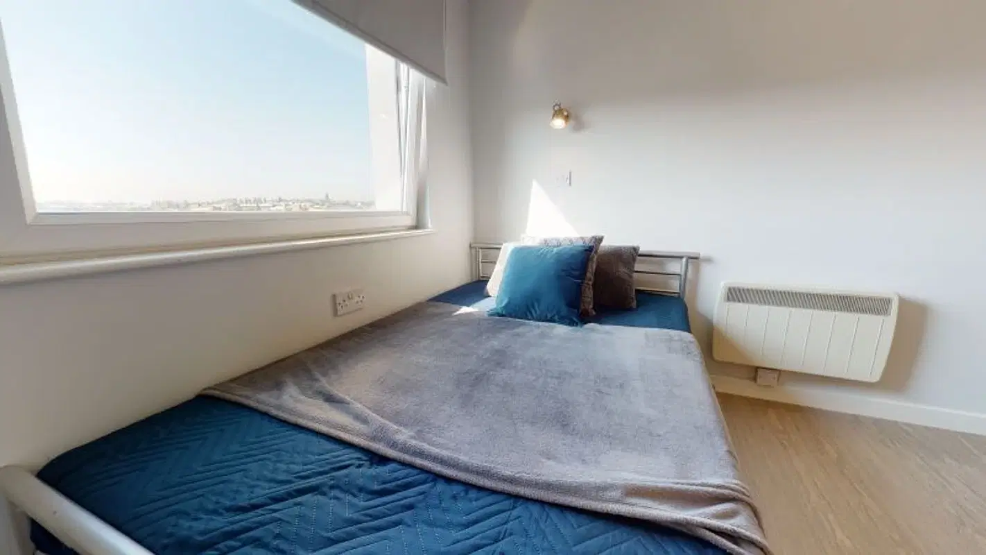 iQ Marsden House, Leeds – Bronze En Suite Plus