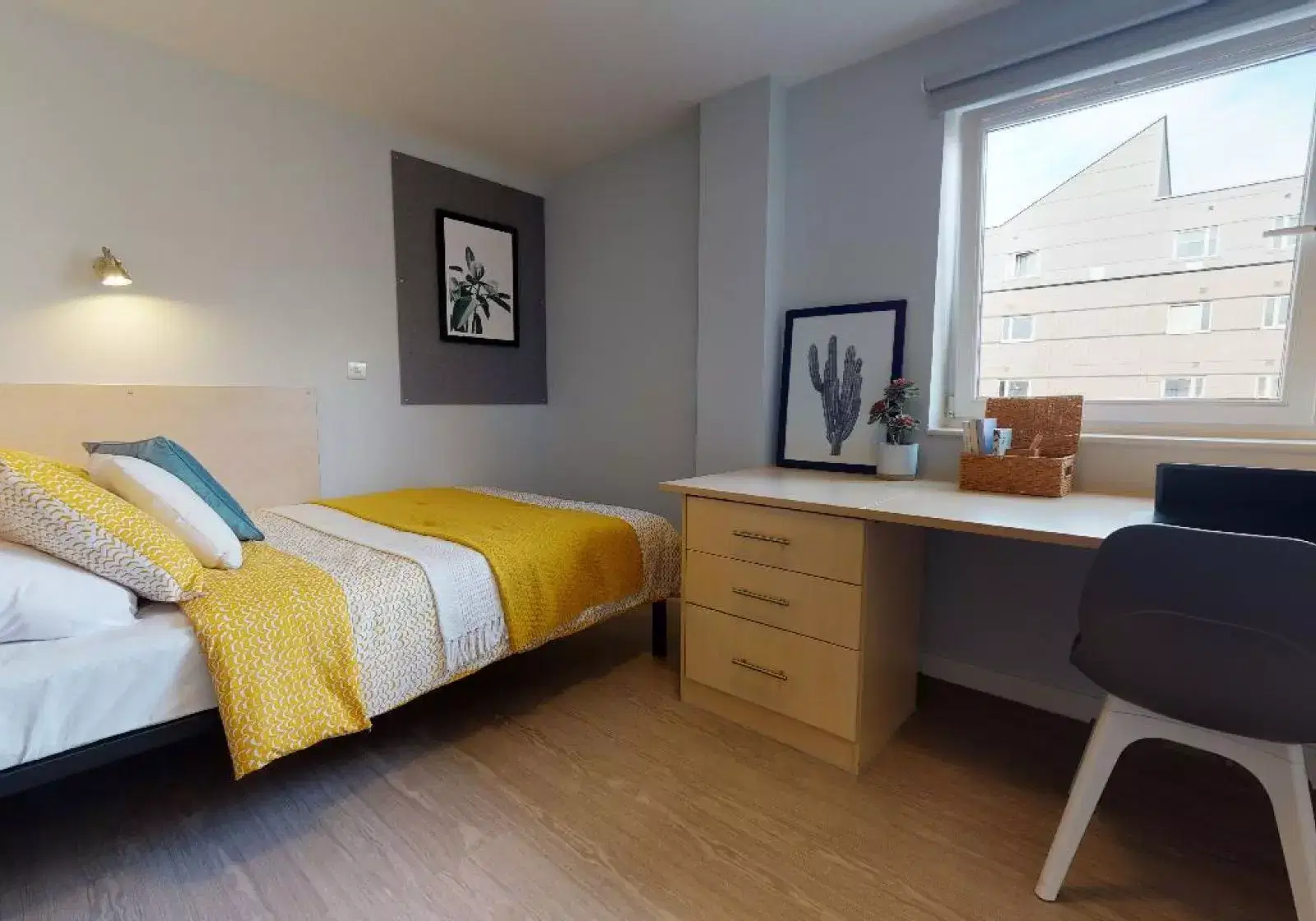iQ Pavilions, Lincoln – Silver En Suite Plus