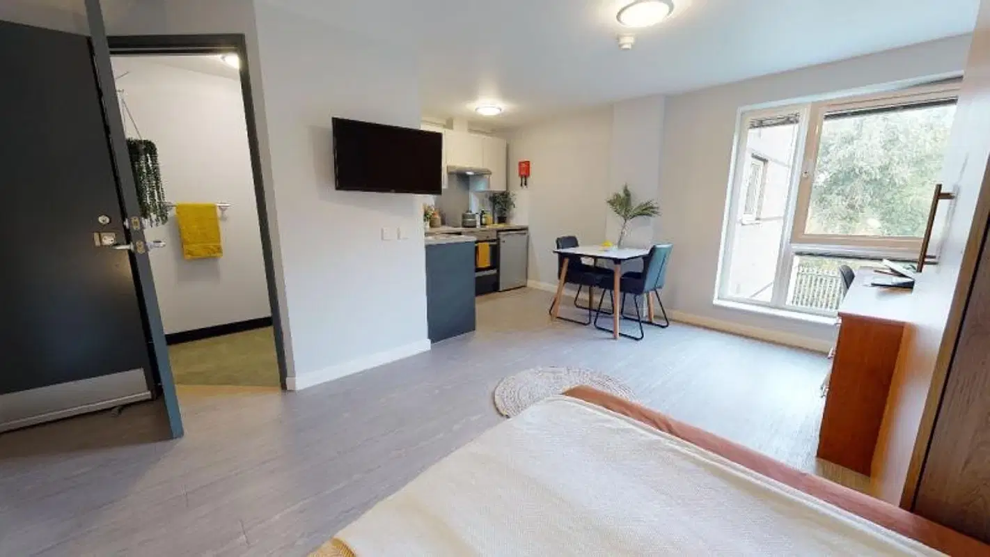 iQ Pavilions, Lincoln – Gold Studio Plus