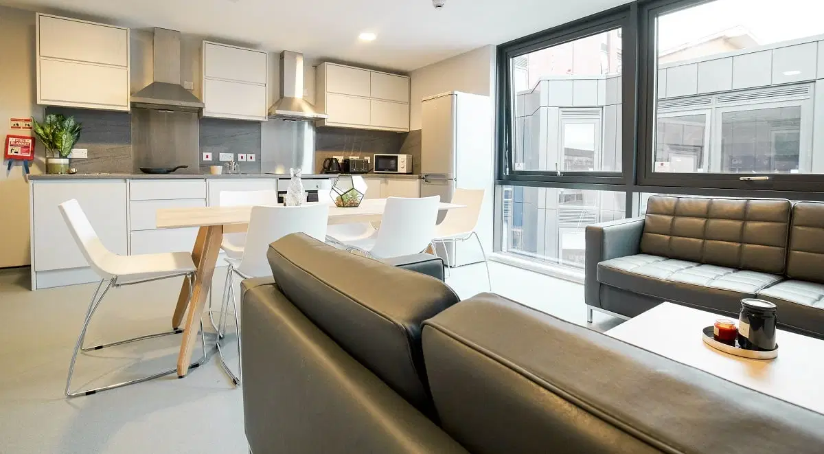 Straits Manor, Sheffield – Common Area