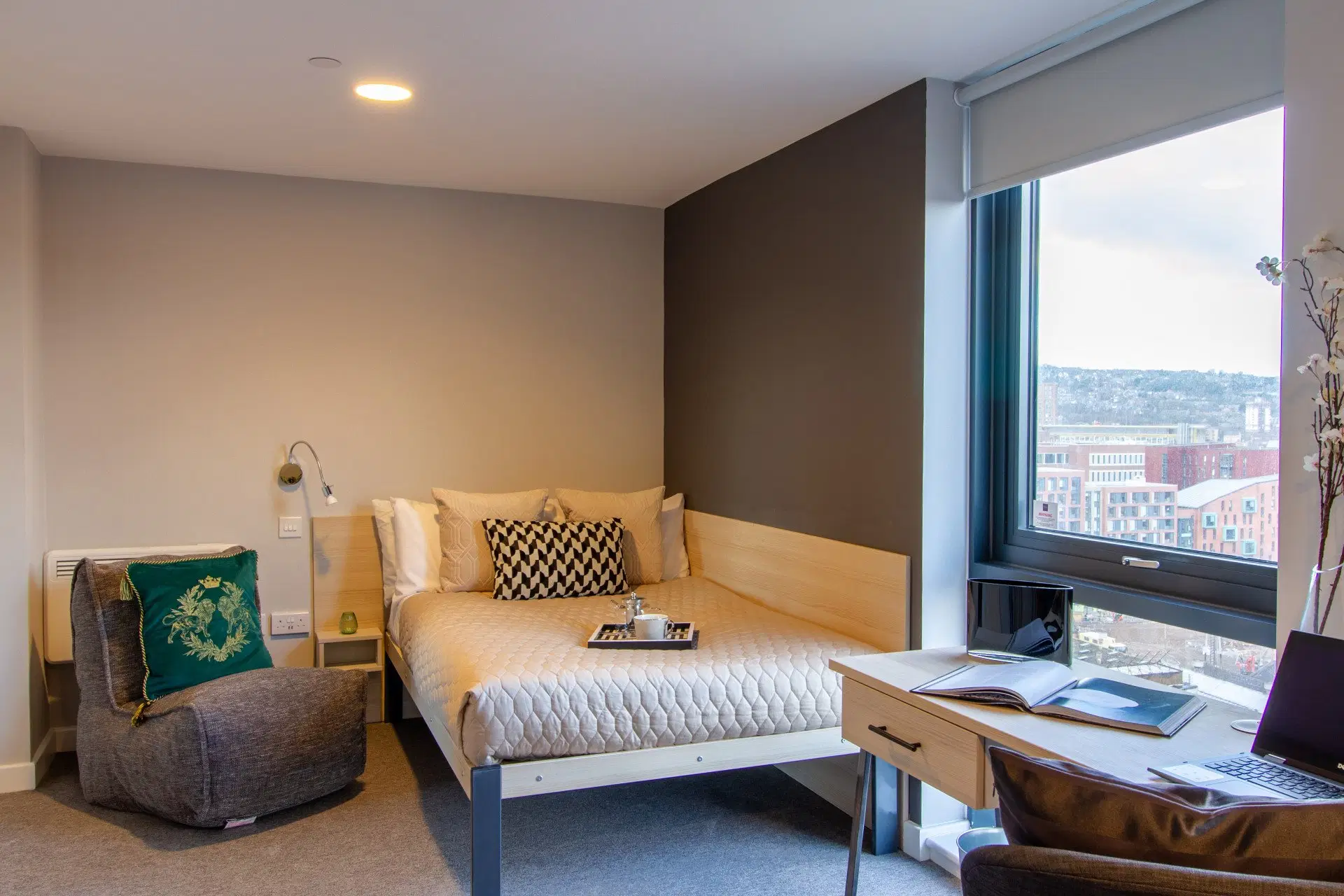 Straits Manor, Sheffield – Deluxe Studio
