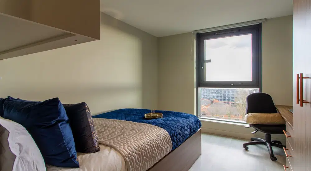 The Toybox, Birmingham – Premium City View Studio