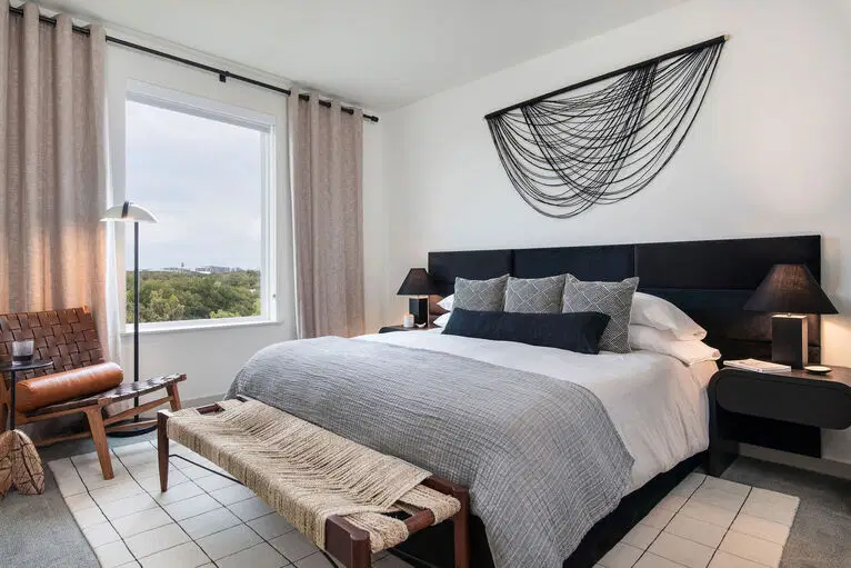 Starlight, Austin