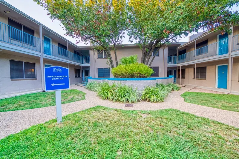 Tanglewood North Apartments, Austin – Exterior