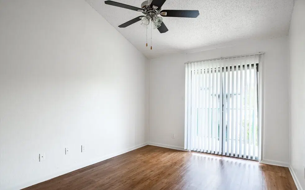 Woodwillow Townhomes, Austin – 2 Bed 3 Bath