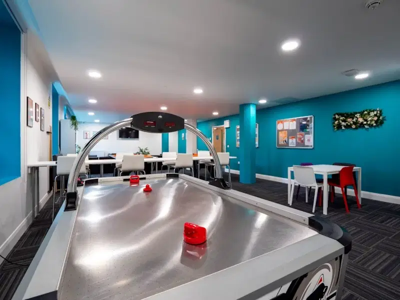 St Leonard's House, Lancaster – Amenities