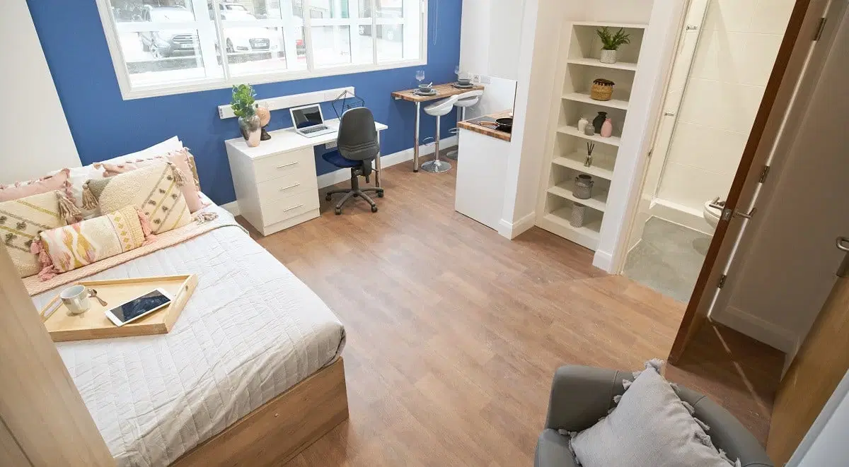 St Leonard's House, Lancaster – Premium Studio