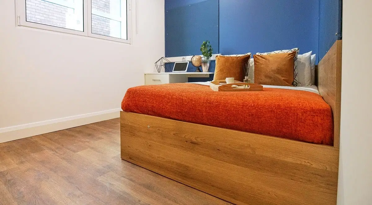 St Leonard's House, Lancaster – Premium Accessible Ensuite