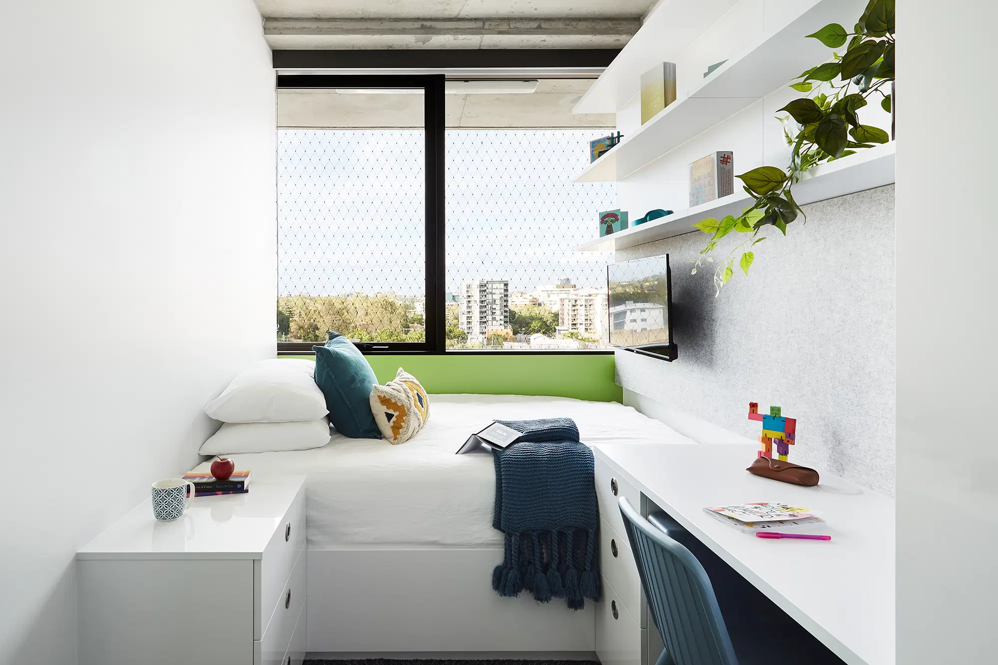 Scape Toowong, Brisbane – 8 Bedroom Shared Bathroom, Double Bed