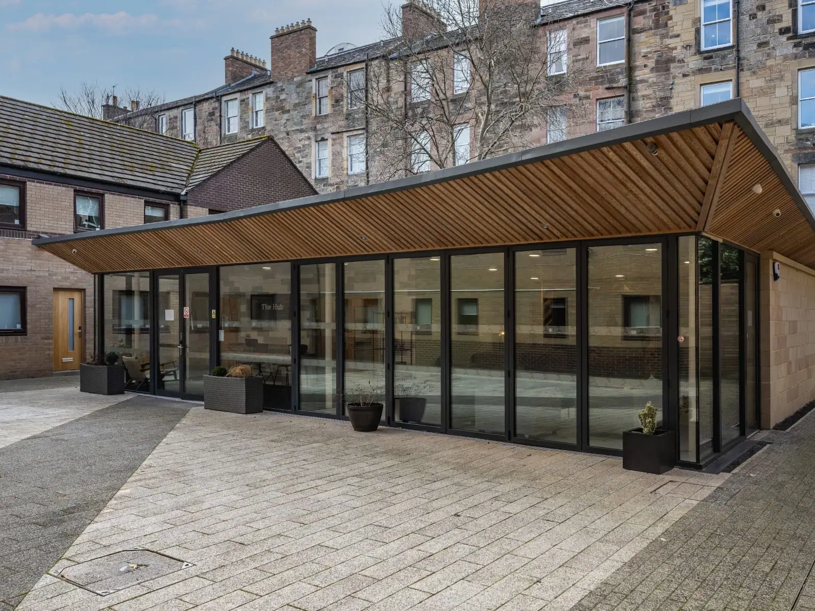 Meadow Court, Edinburgh – Exterior