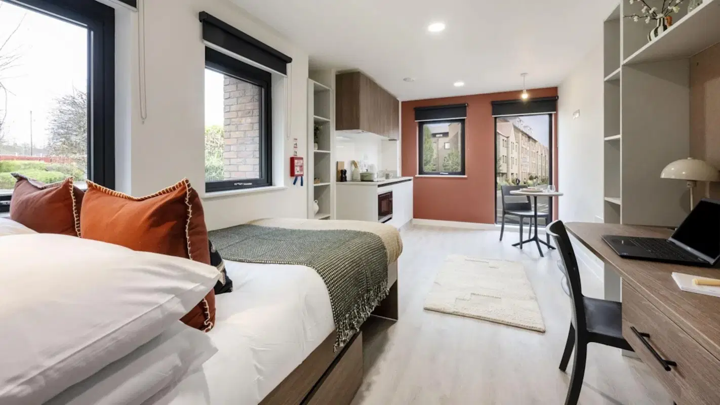 Raffles Hall, York – Premium Studio
