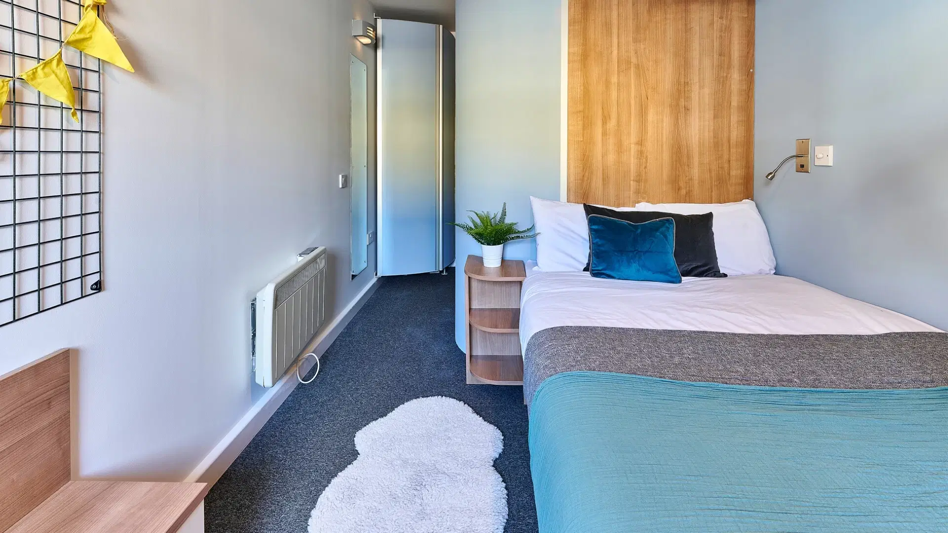 Trust House, Exeter – Classic En-Suite