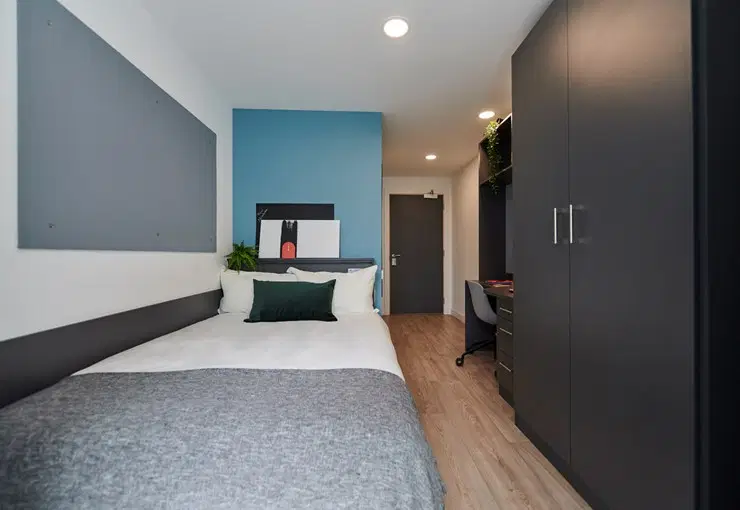 Beckett House, Dublin – Gold Ensuite