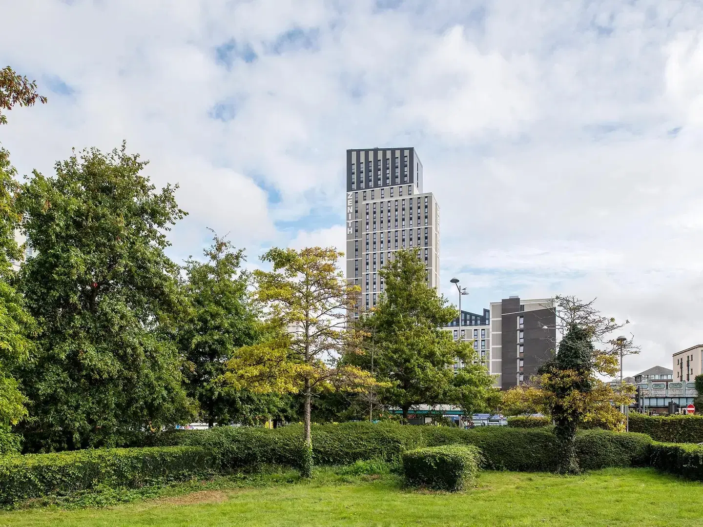 Zenith, Cardiff – Exterior