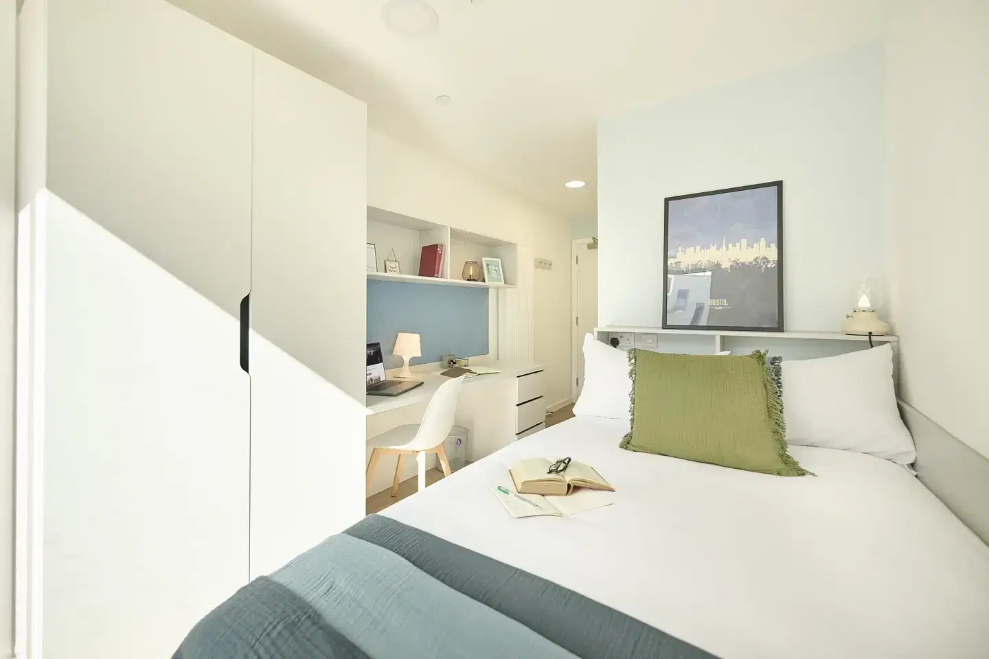 Brigg Point, Bristol – Bronze Ensuite