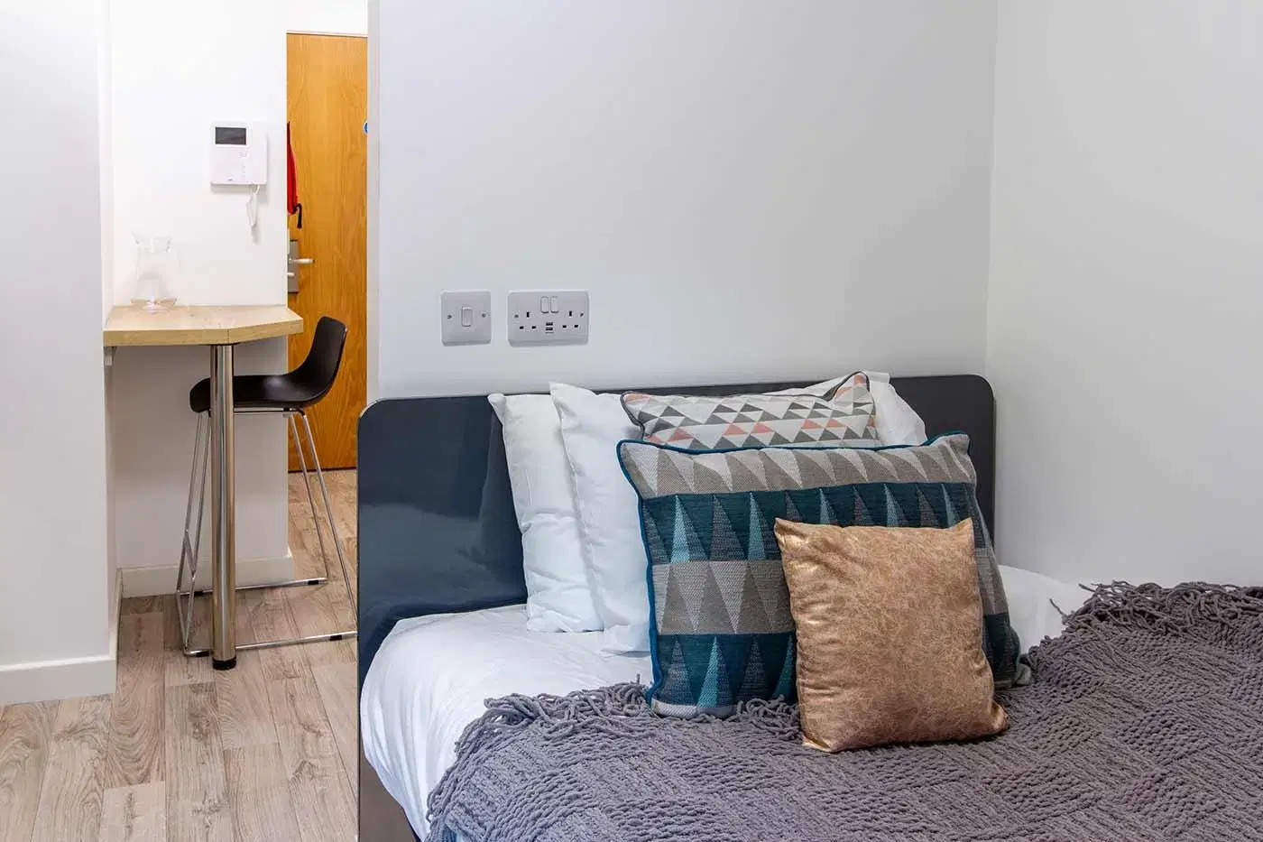 Goods Corner, Edinburgh – Classic Studio Plus